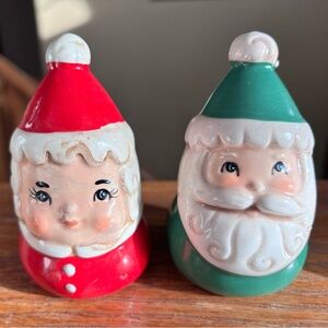 Johanna Parker Mr. And Mrs. Claus salt and pepper shakers.